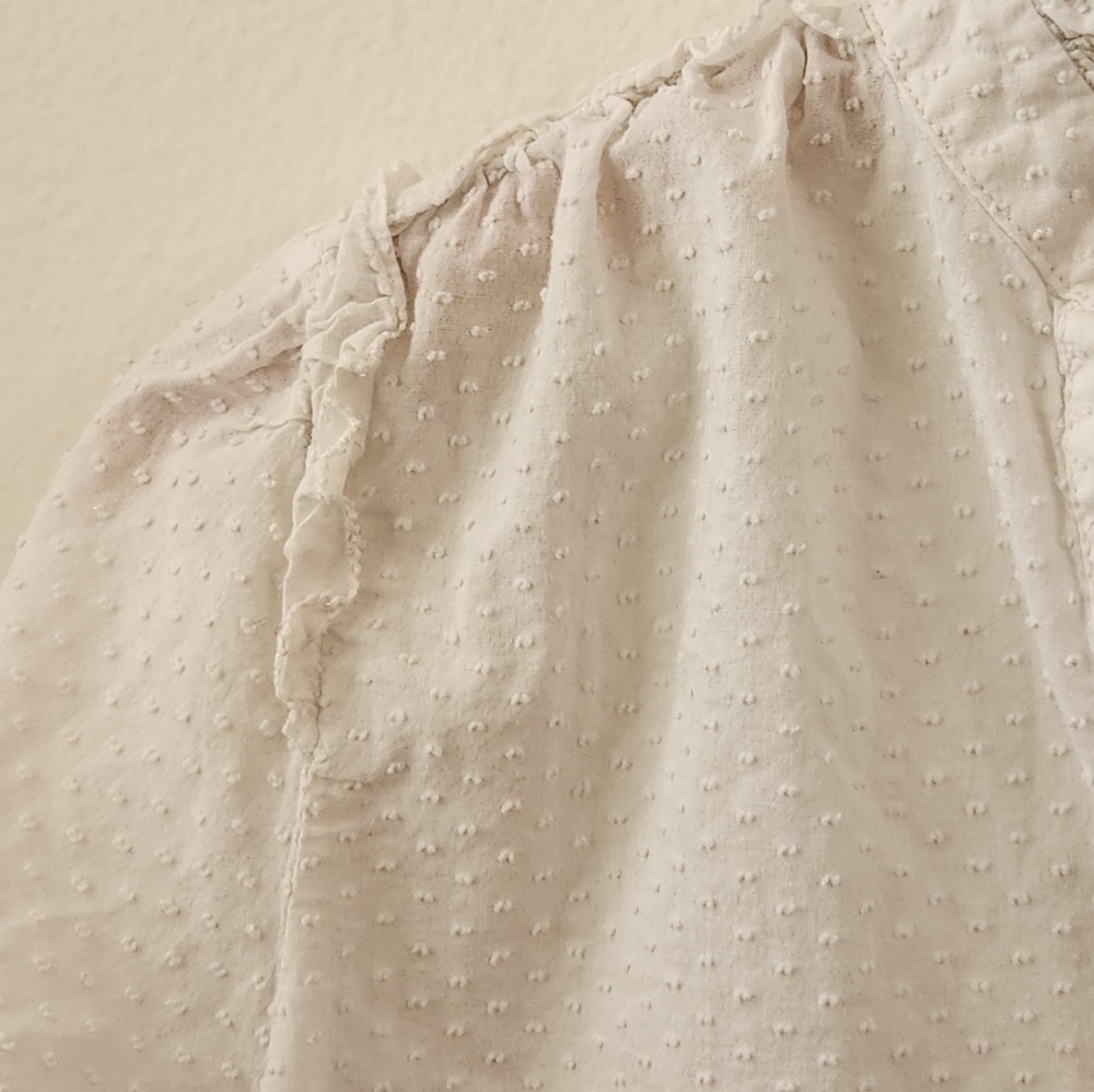 J. Crew Ruffle Trim V-neck Long Sleeve Textured Blouse White Extra Small XS - Picture 4 of 8